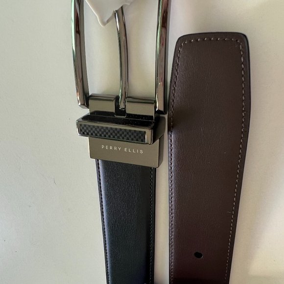 PERRY ELLIS Men's Portfolio NWT Size 30 Reversible Belt - Picture 2 of 4